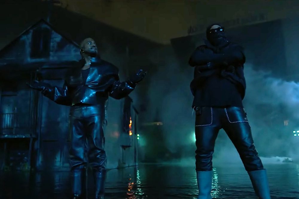 Kanye West juntou-se a Alicia Keys, Travis Scott, DaBaby, Migos, Jack Harlow, Fivio Foreign, Marilyn Manson e mais para a apresentação de “Donda 2”