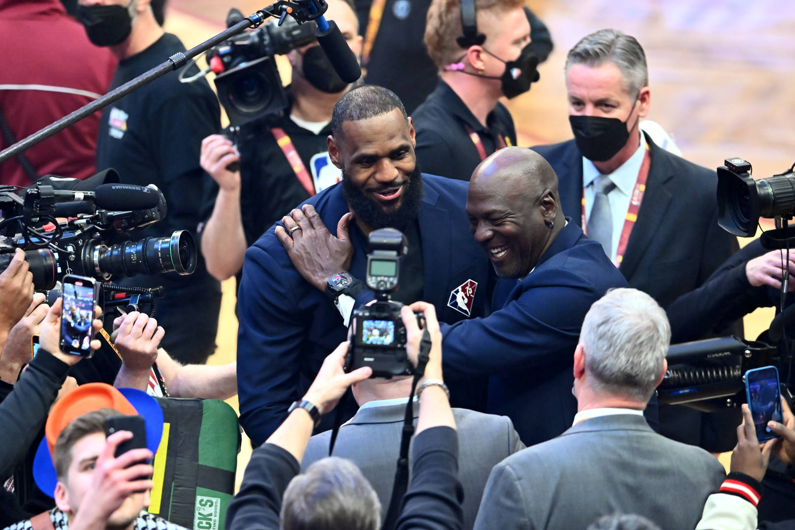 LeBron James reage a encontro que teve com Michael Jordan no All-Star Game